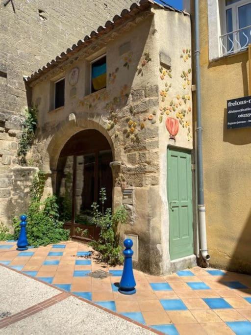 Dans Un Ancien Atelier De Potier Apartment Saint-Quentin-la-Poterie Exterior foto